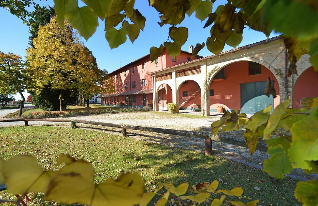 Agriturismo Isola Augusta-1